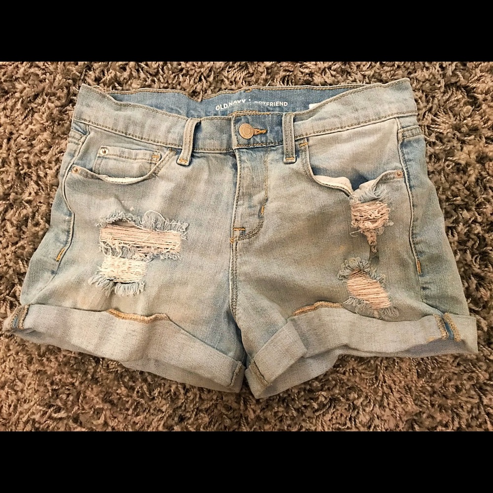 Old Navy Boyfriend Jean Shorts Size 6.